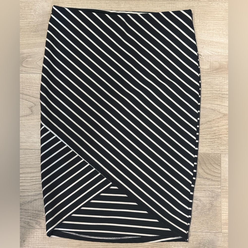 Dex Asymmetrical Black and White Striped Skirt